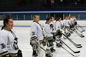 CSU Women's Ice Hockey Team lined up on the ice
