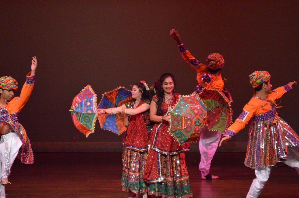 Get+immersed+in+a+culture+of+Indian+dance+and+other+performances+through+these+snapshots.